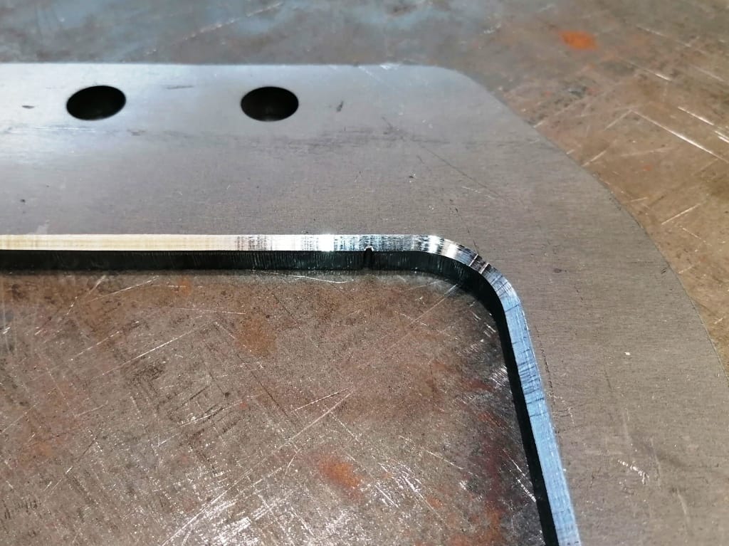 Pialla Per Cianfrinatura Tajima 180mm - 45&deg; Per Cartongesso, Nero/Rosso